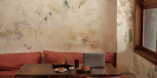 Reed Diffuser vs Room Spray: Which Is Best for Your Home?